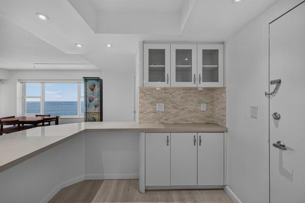 Galt Ocean Club, 3800 Galt Ocean Dr #1605, Fort Lauderdale, Florida 33308, image 2