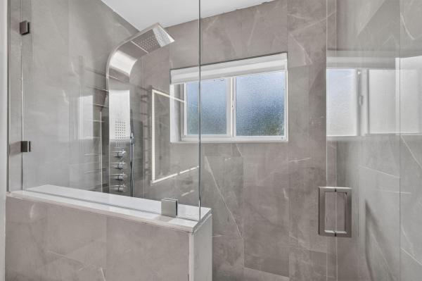 Lake Placid, 2917 NE 35th Ct, Lighthouse Point, Florida 33064, image 1