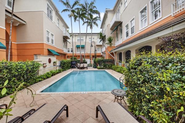 Town Place At Delray, 180 NE 6th Ave #A, Delray Beach, Florida 33483, image 2