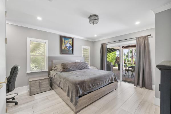 725 NE 36th St, Boca Raton, Florida 33431, image 3
