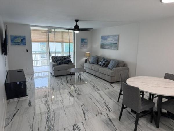 Meadowbrook Lakes, 205 SE 11th Ter #405, Dania Beach, Florida 33004, image 1