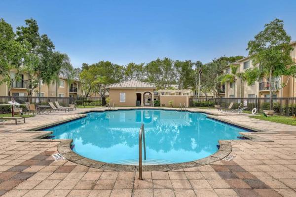 Grand View At Crestwood, 1400 S Crestwood Ct #1407, Royal Palm Beach, Florida 33411, image 1