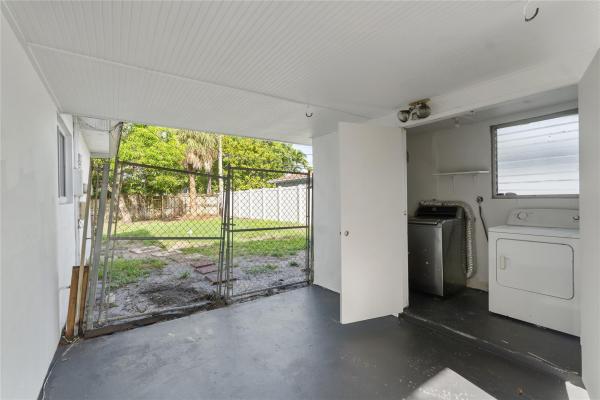 Hillmont Heights, 2001 NW 14th Ave, Fort Lauderdale, Florida 33311, image 1