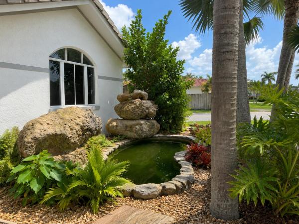 17202 SW 149th Pl, Unincorporated Dade County, Florida 33187, image 2