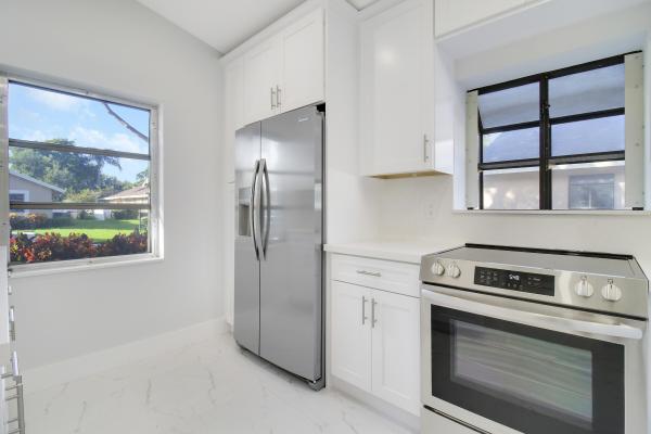 Eastgate At Whisper Walk, 8055 Sweetbriar Way, Boca Raton, Florida 33496, image 3