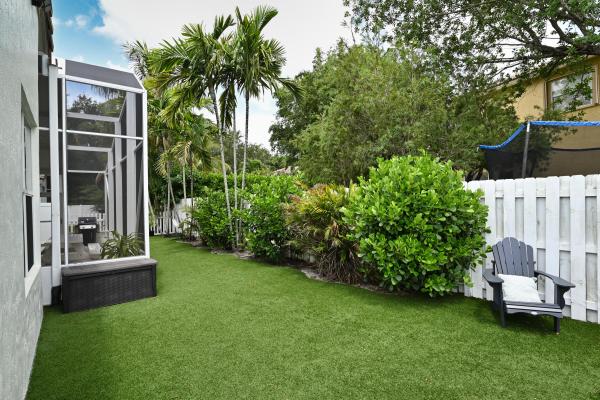 6403 C Durham Dr, Lake Worth, Florida 33467, image 2