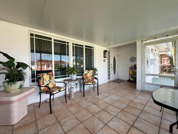 Mainlands Of Tamarac Lakes, 4927 NW 47th Ter, Tamarac, Florida 33319, image 3
