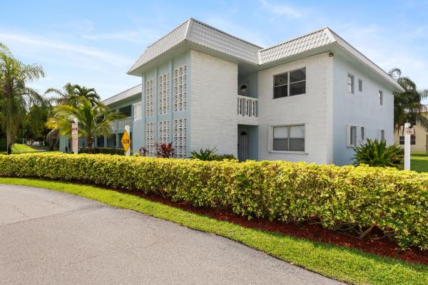 Sandalfoot South, 9780 Marina Blvd #421, Boca Raton, Florida 33428, image 1