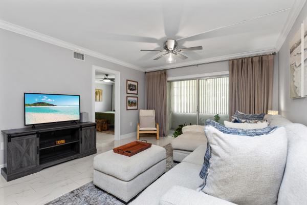 Sandalfoot South, 9780 Marina Blvd #421, Boca Raton, Florida 33428, image 2