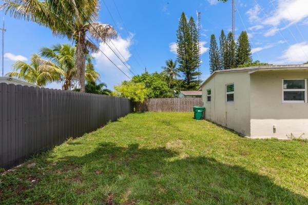 5521 SW 34th St #1-2, Pembroke Park, Florida 33023, image 3