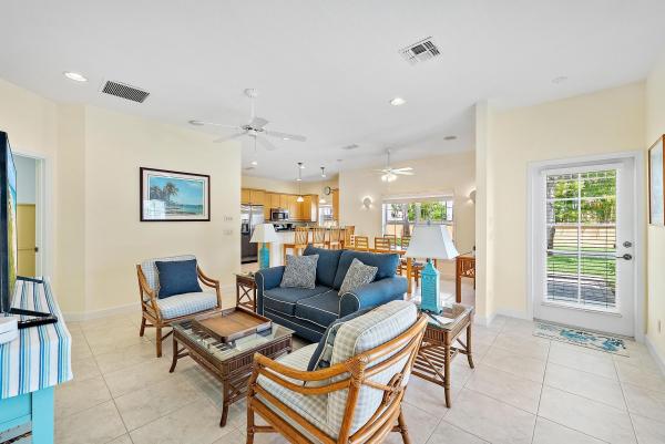 19043 SE Jupiter River Dr #Cottage, Jupiter, Florida 33458, image 2