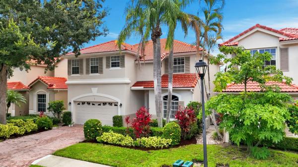 Monterey Pointe, 2 Monterey Pointe Dr, Palm Beach Gardens, Florida 33418, image 2