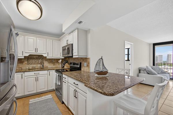 Gemini, 336 Golfview Rd #905, North Palm Beach, Florida 33408, image 3