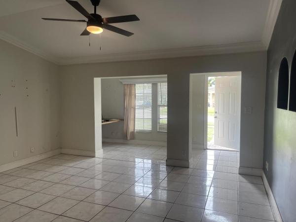 North Andrews Terrace, 341 NW 52nd Ct, Oakland Park, Florida 33309, image 2