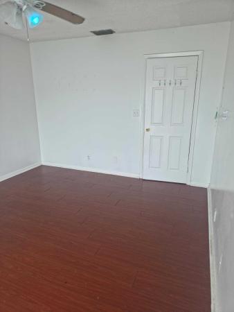 Lakeview Courts At Jacaranda, 8953 W Sunrise Blvd, Plantation, Florida 33322, image 1