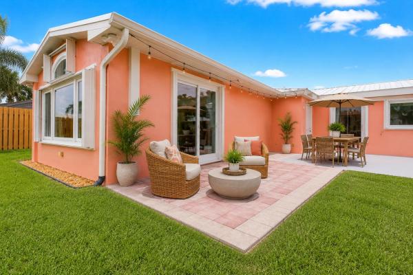 Riverview, 611 SE Harborview Dr, Port St. Lucie, Florida 34983, image 1