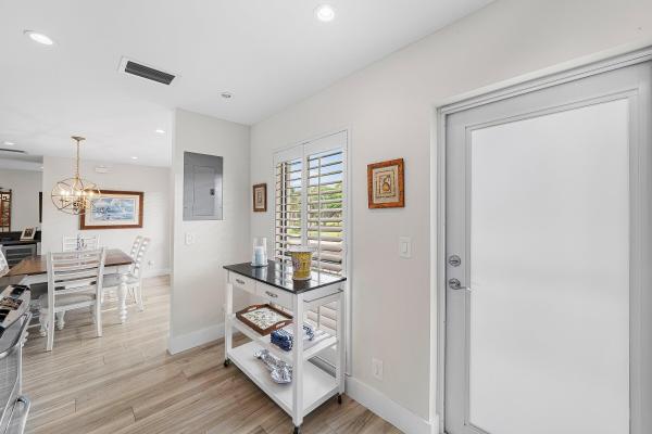 4285 Quail Ridge Dr N #B, Boynton Beach, Florida 33436, image 2