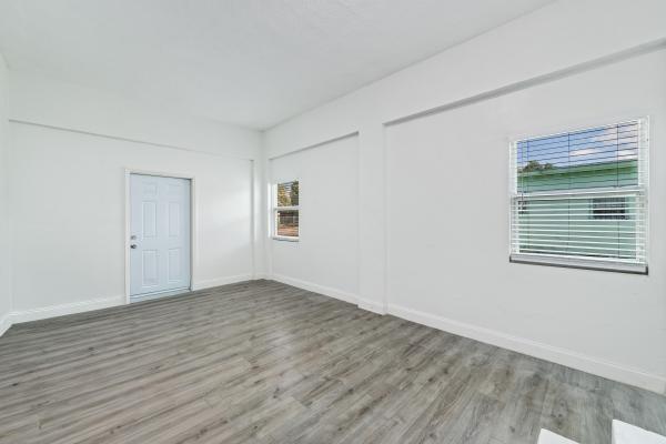 Oak Park, 317 NW 14th St, Belle Glade, Florida 33430, image 1