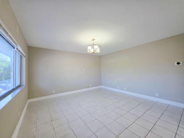 6289 Lear Dr #203, Lake Worth, Florida 33462, image 3