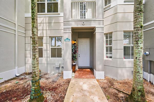 Shoma Townhomes At Royal Palm Beach, 2151 Shoma Dr, Royal Palm Beach, Florida 33414, image 2