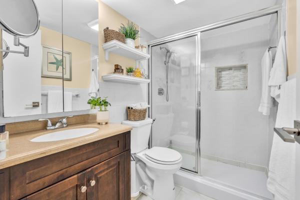 912 SW 9th Street Cir #105, Boca Raton, Florida 33486, image 1