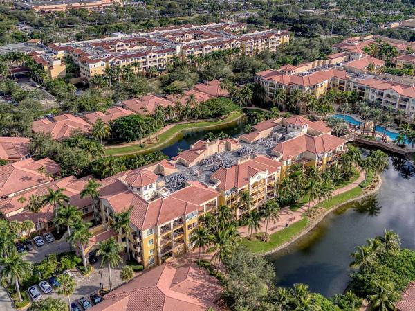 The Palms At Weston, 16102 Emerald Estates Dr #108, Weston, Florida 33331, image 2