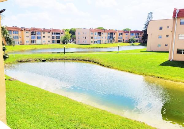 Sunrise Lakes 3, 2801 N Pine Island Rd #204, Sunrise, Florida 33322, image 1