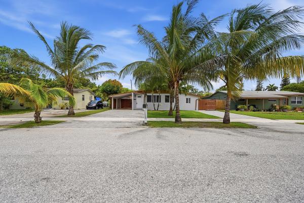Pompano Park, 4380 NW 59th Ct, North Lauderdale, Florida 33319, image 2