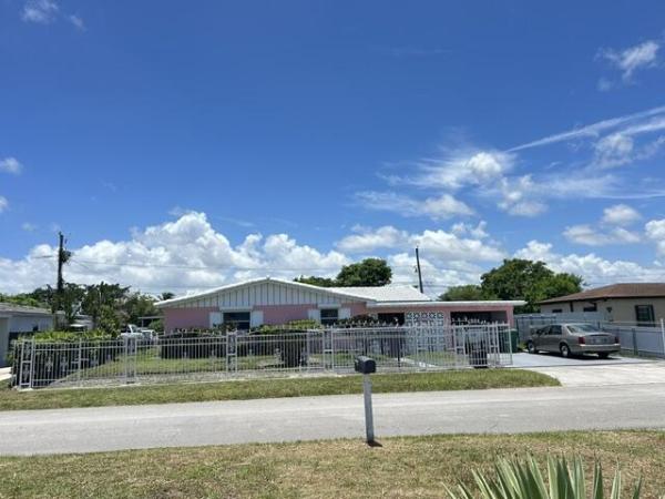 14620 E Polk St, Unincorporated Dade County, Florida 33176, image 2