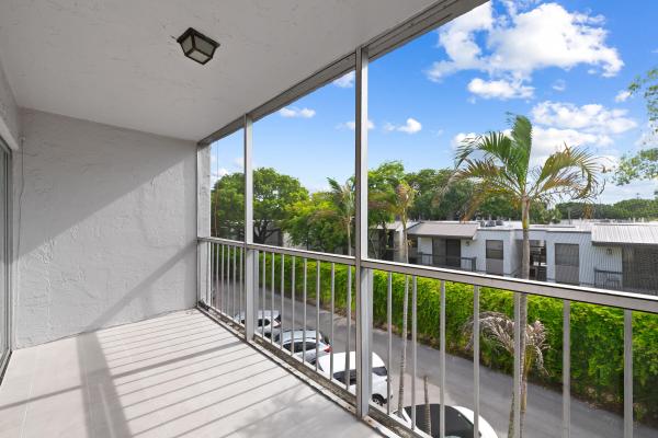 Plantation Pines, 483 N Pine Island Rd #304C, Plantation, Florida 33324, image 1