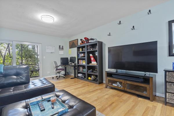 Harbor View, 1535 SE 15th St #206, Fort Lauderdale, Florida 33316, image 2