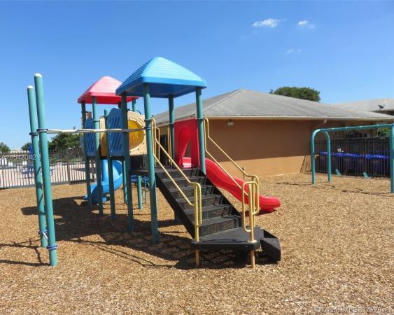 Southbridge At Pembroke Pointe, 353 NW 103rd Ter, Pembroke Pines, Florida 33026, image 3