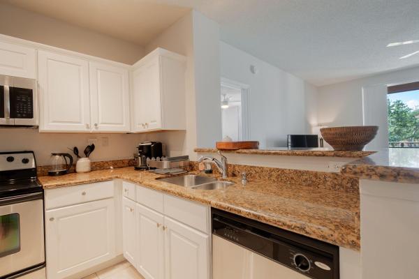 St Andrews At The Polo Club, 11790 Saint Andrews Pl #206, Wellington, Florida 33414, image 2
