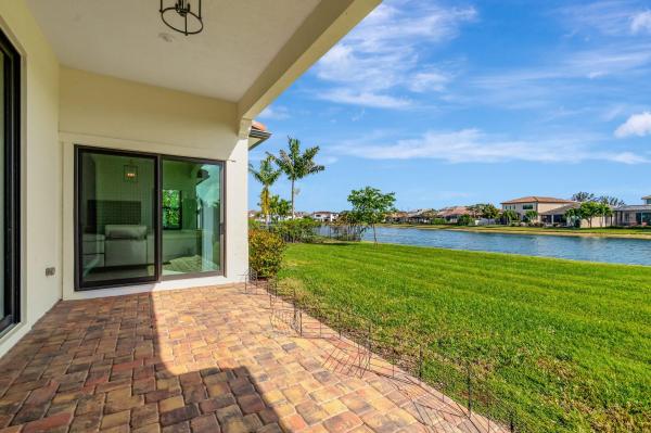 Palm Meadows Estates, 8212 Grand Prix Ln, Boynton Beach, Florida 33472, image 1