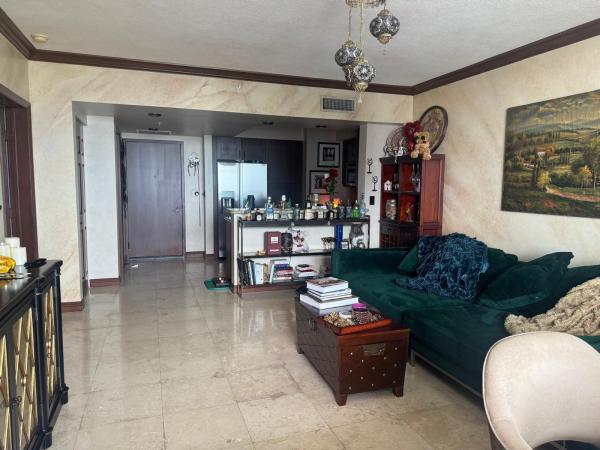 Duo East, 1755 E Hallandale Beach Blvd #2104E, Hallandale Beach, Florida 33009, image 2