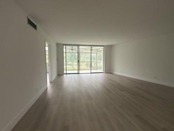 Palm-Aire Country Club 10, 625 Oaks Dr #305, Pompano Beach, Florida 33069, image 3