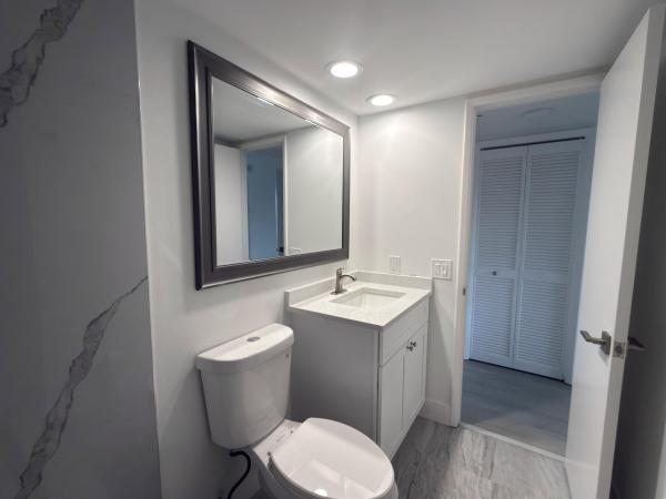 Palm-Aire Country Club 10, 625 Oaks Dr #305, Pompano Beach, Florida 33069, image 1
