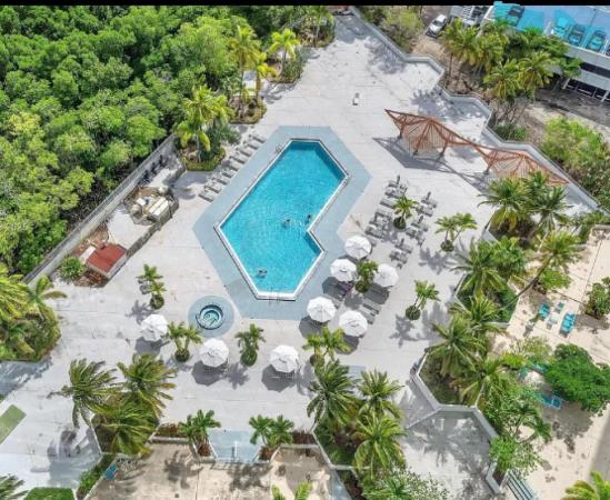 Arlen House East, 100 Bayview Dr #1825, Sunny Isles Beach, Florida 33160, image 2