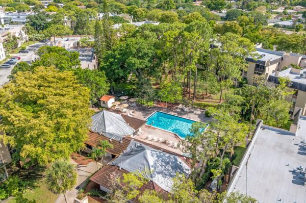 Greenglades, 8421 Forest Hills Dr #104, Coral Springs, Florida 33065, image 2