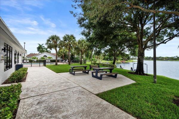 Meadowland Cove Of Wellington, 1560 Yachtman Pl, Wellington, Florida 33414, image 2