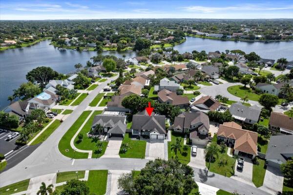 Meadowland Cove Of Wellington, 1560 Yachtman Pl, Wellington, Florida 33414, image 2
