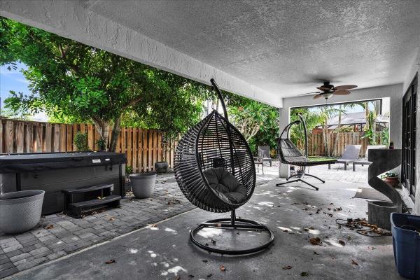 Meadowland Cove Of Wellington, 1560 Yachtman Pl, Wellington, Florida 33414, image 3