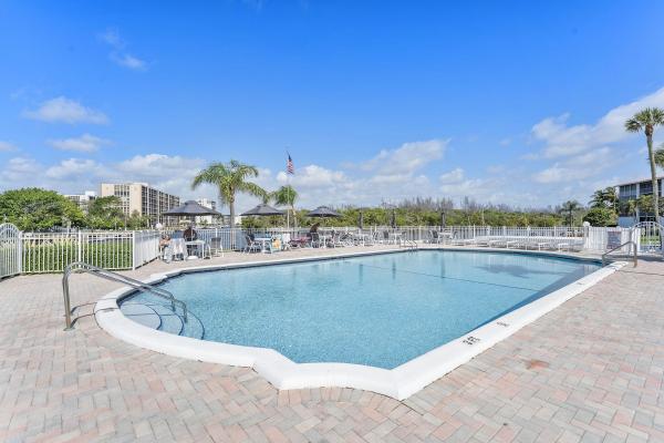 Penthouse North, 101 NE 19th Ave #228, Deerfield Beach, Florida 33441, image 2