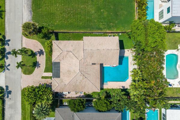 Boca Raton Riviera, 299 NE Wavecrest Ct, Boca Raton, Florida 33432, image 2