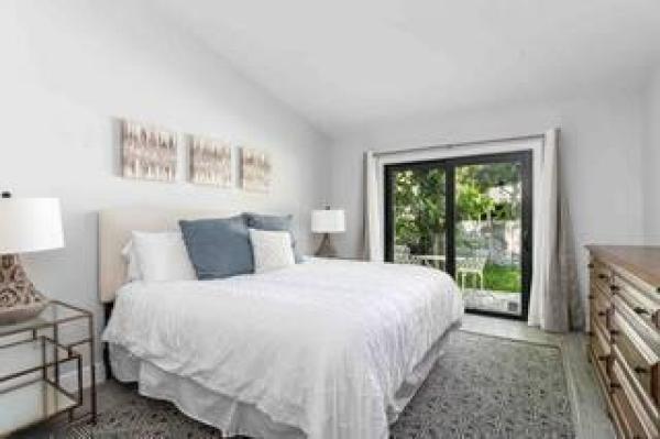 Sugar Pond Manor, 1147 Mulberry Pl, Wellington, Florida 33414, image 1