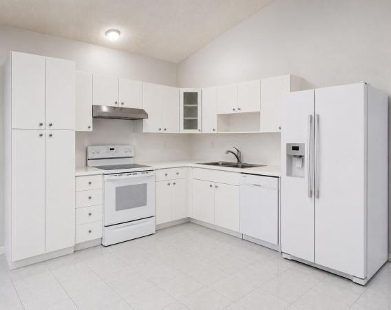 Kings Gardens, 4432 NW 185th St, Miami Gardens, Florida 33055, image 3