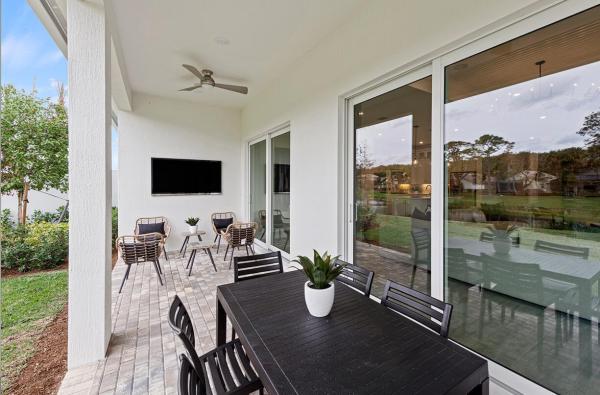 Avondale At Avenir, 10685 Northbrook Cir #MYSTIQUE 121, Palm Beach Gardens, Florida 33412, image 2