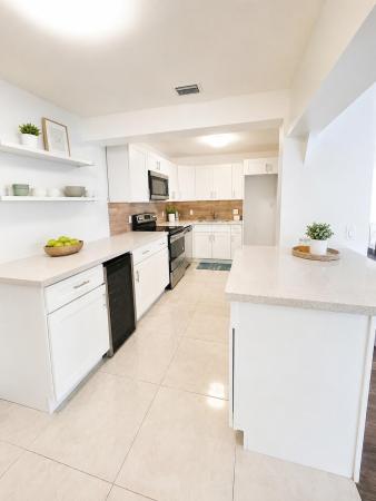Hollywood Little Ranches, 2651 Jackson St, Hollywood, Florida 33020, image 2