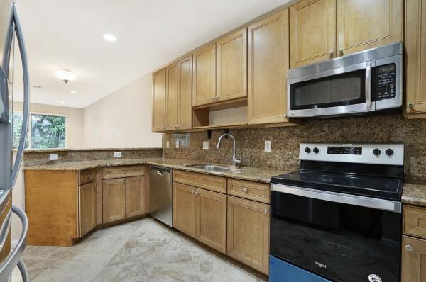 Drexel Park Townhomes, 16097 Poppyseed Cir #1905, Delray Beach, Florida 33484, image 2