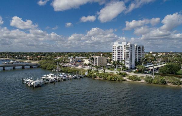 Harbor Towers & Marina, 3901 S Flagler Dr #204, West Palm Beach, Florida 33405, image 2